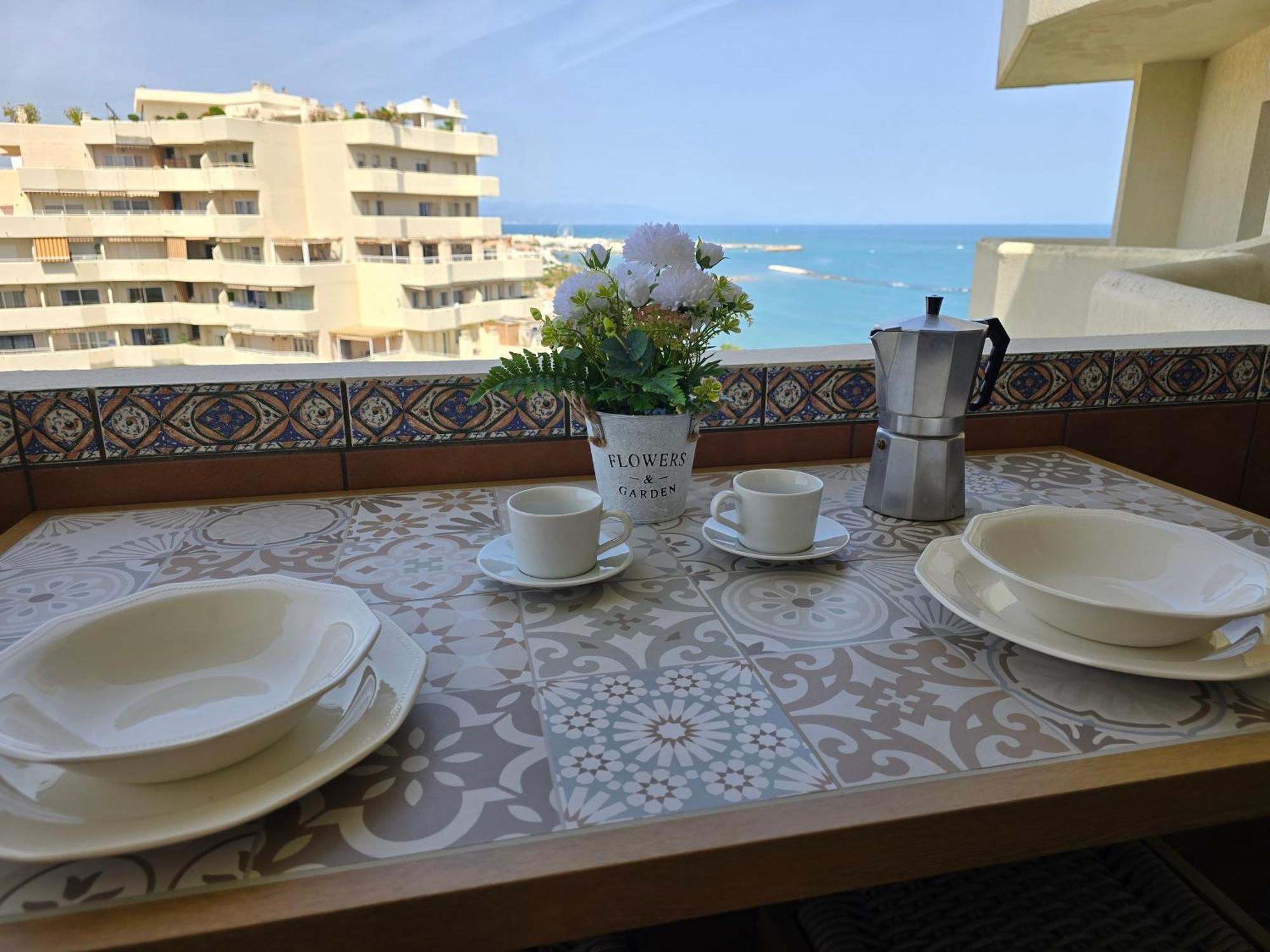 Benal Beach Apartment Бенальмадена Экстерьер фото